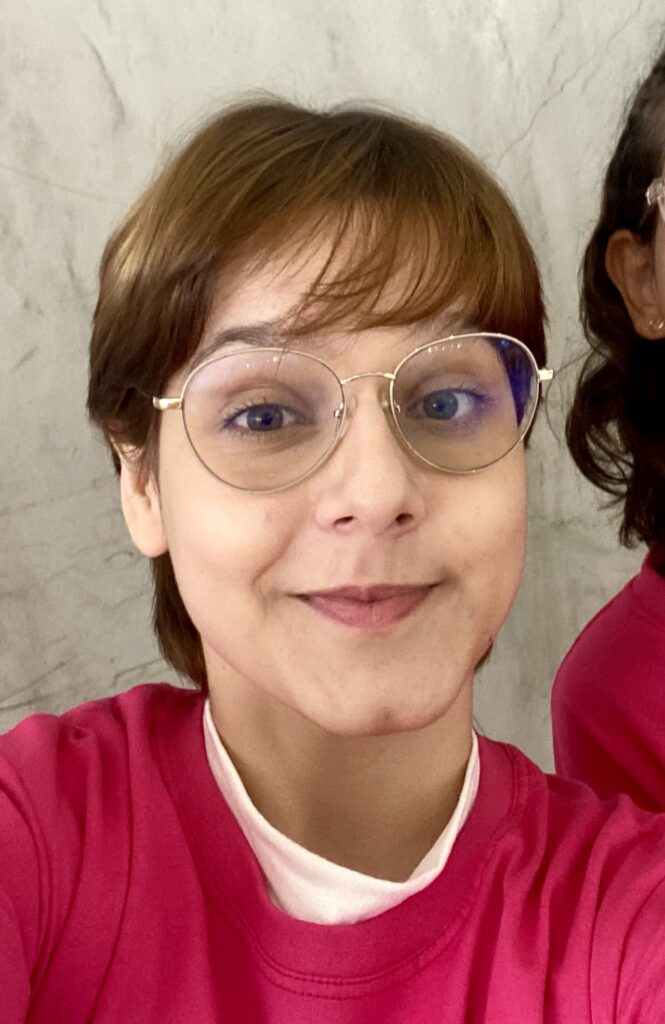 <strong>Bianca V.</strong></br>Brazil </br> Hello! I love drawing, playing drums, studying STEM and solving complex problems ;). I’m also passionate about climate change, technology and inclusivity of marginalized groups. 